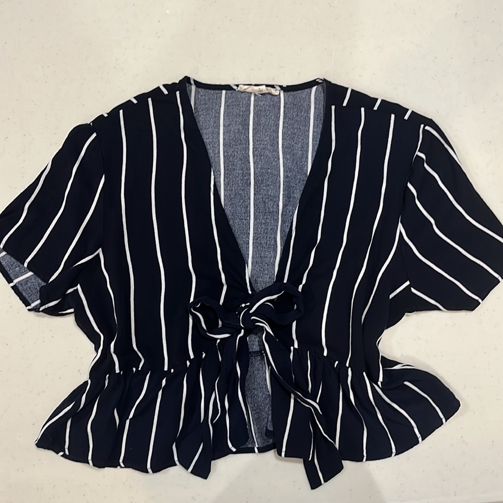 PacSun L.A. Hearts Tie-front Babydoll Crop Top
